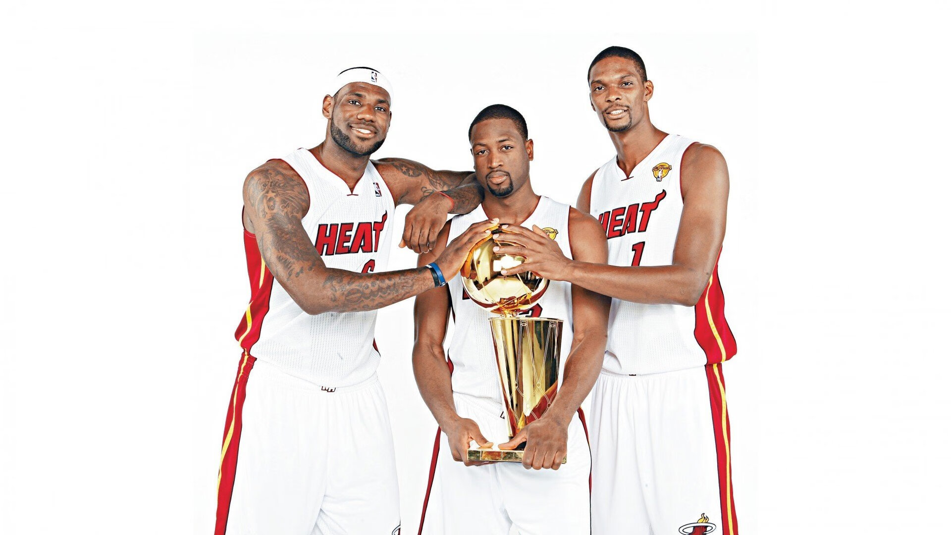 英超争冠焦点战，荷兰战术如何成功压制巴萨传控