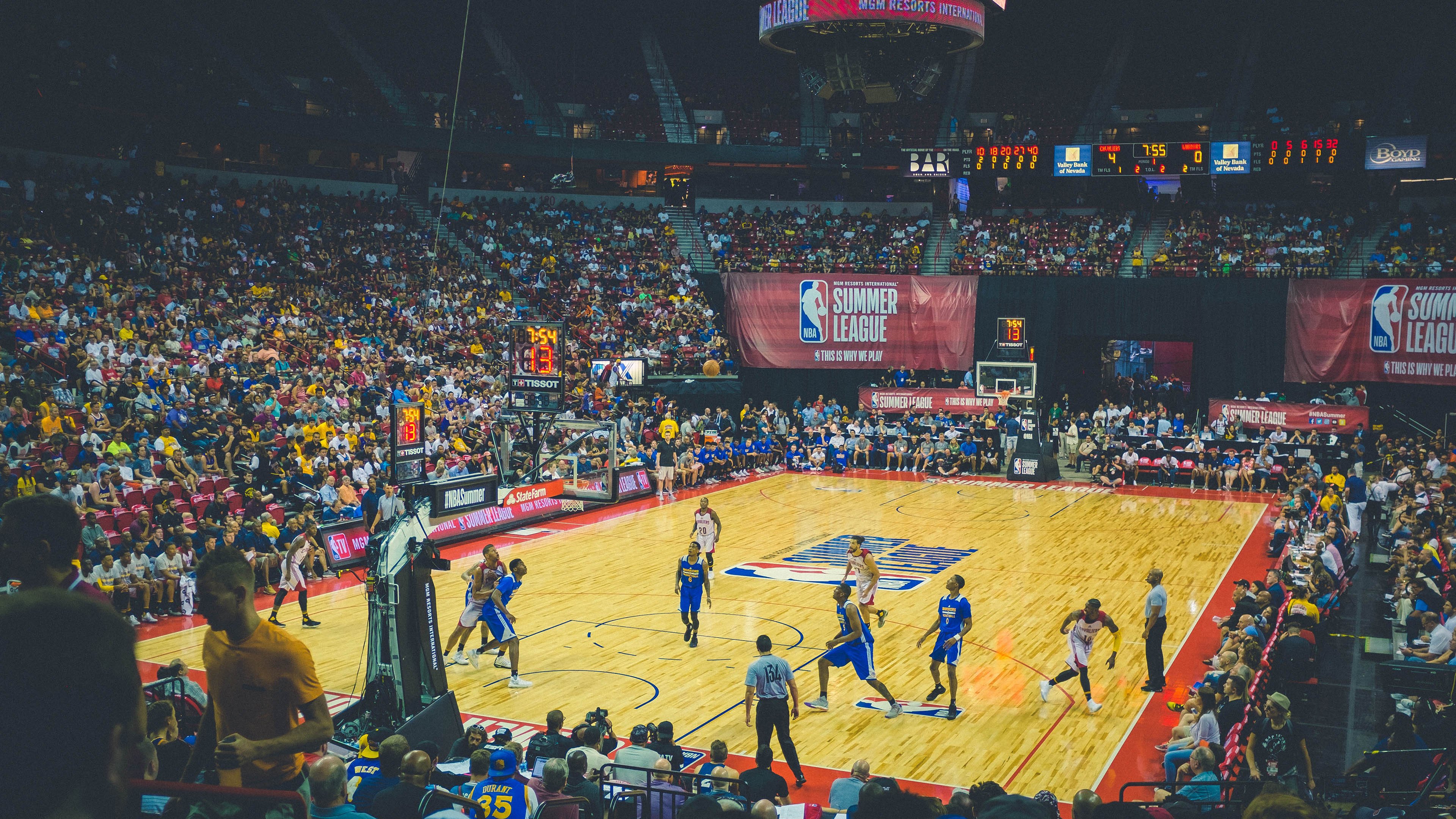 鹈鹕风暴撕裂北境，世界杯舞台猛龙断翼